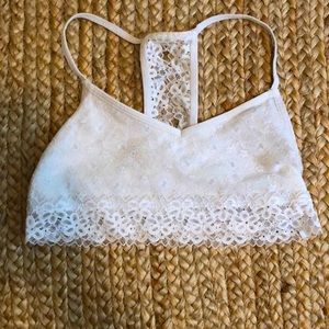 White lace Brawl let